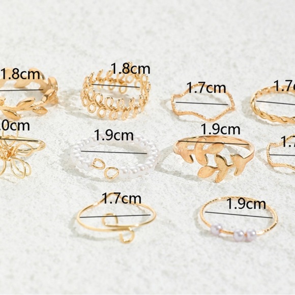 10 Piece Gold Rings Set - Picture 3 of 8